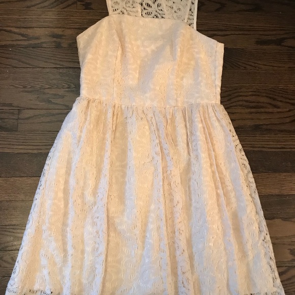 Gorgeous cream lace spring dress size 6 - Picture 2 of 8